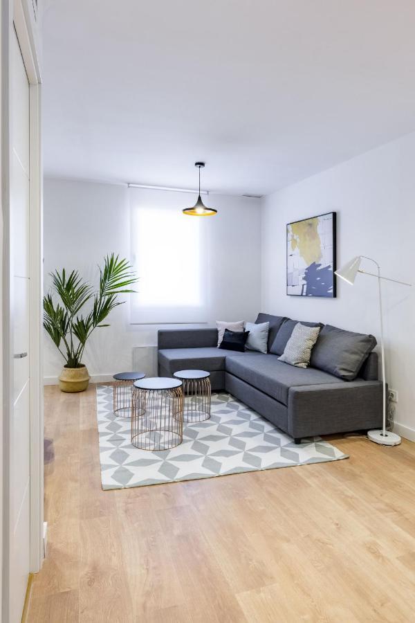Apartamento de 3 dormitorios con balcón 9.1